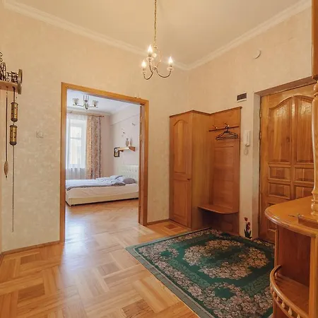 Grand 2 Niezalieznasci 13 * Minsk